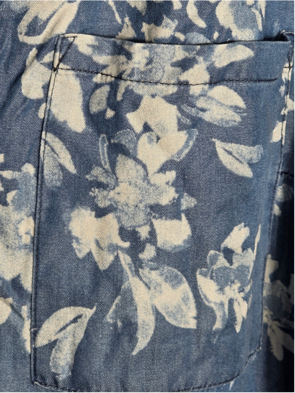 Women's Torrid Harper Blouse Size 2 Blue White Floral Print Top cottagecore chic - Picture 3 of 5
